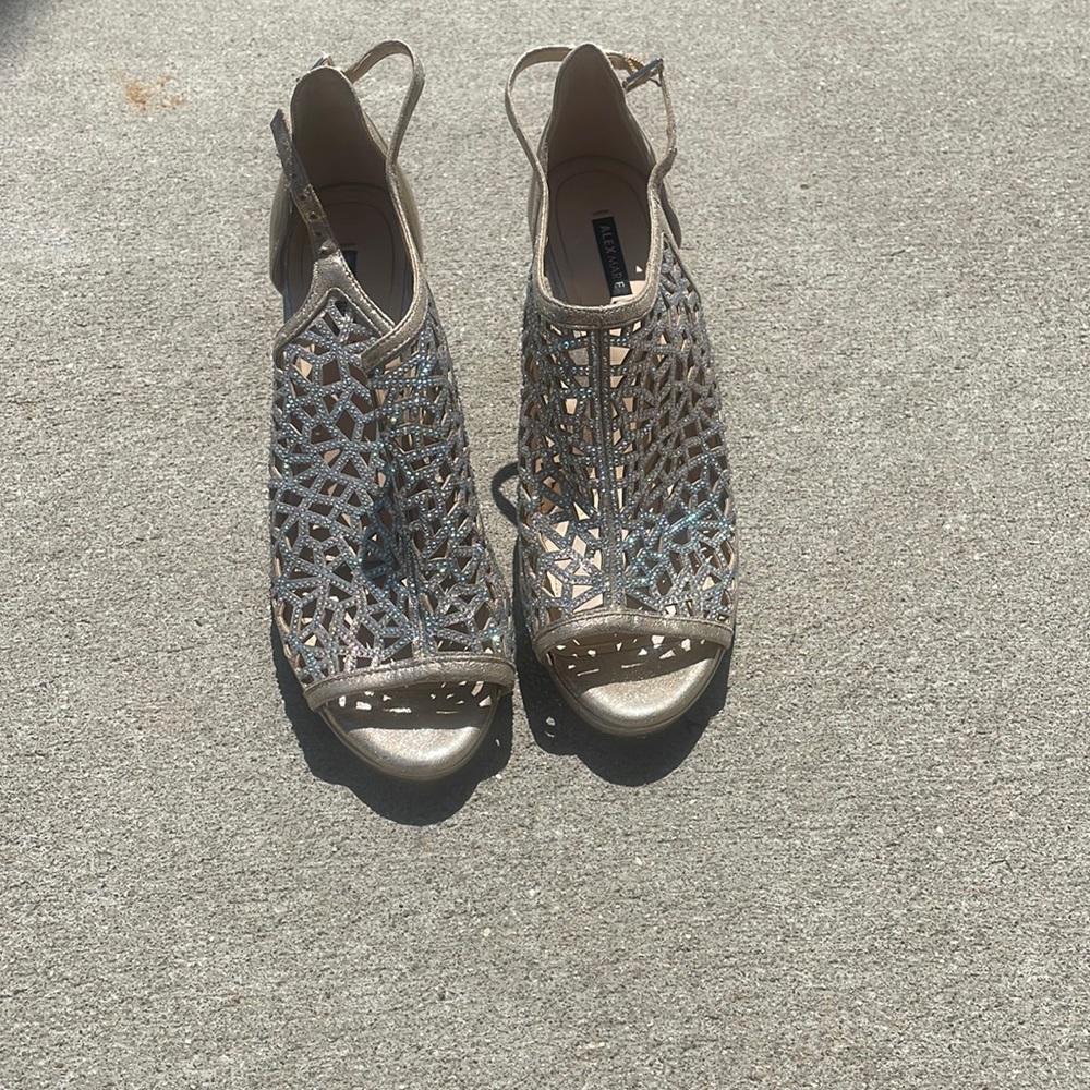 Alex Marie Hold heels